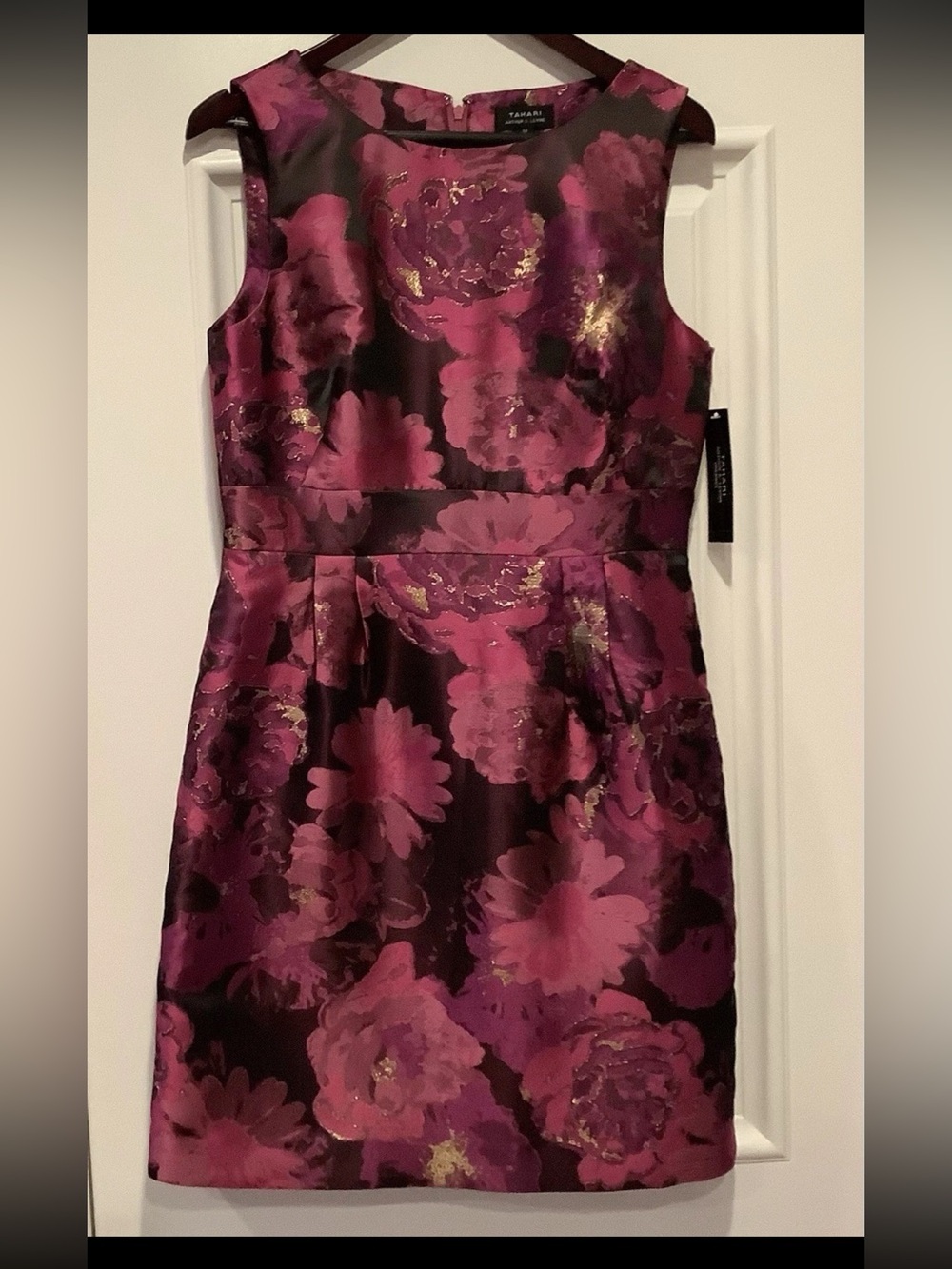 Tahari Sleeveless Floral Jacquard Dress in Raspberry and Gold Size 10 $138 NEW